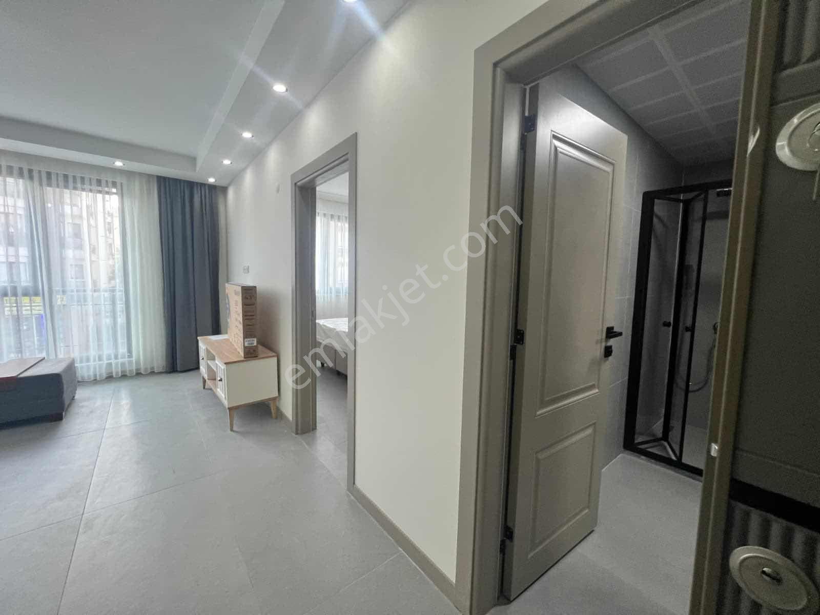 Çerkezköy Hastane Bölgesinde Merkezi Kiralık Eşyalı 1+1 Daireler - Görsel 18