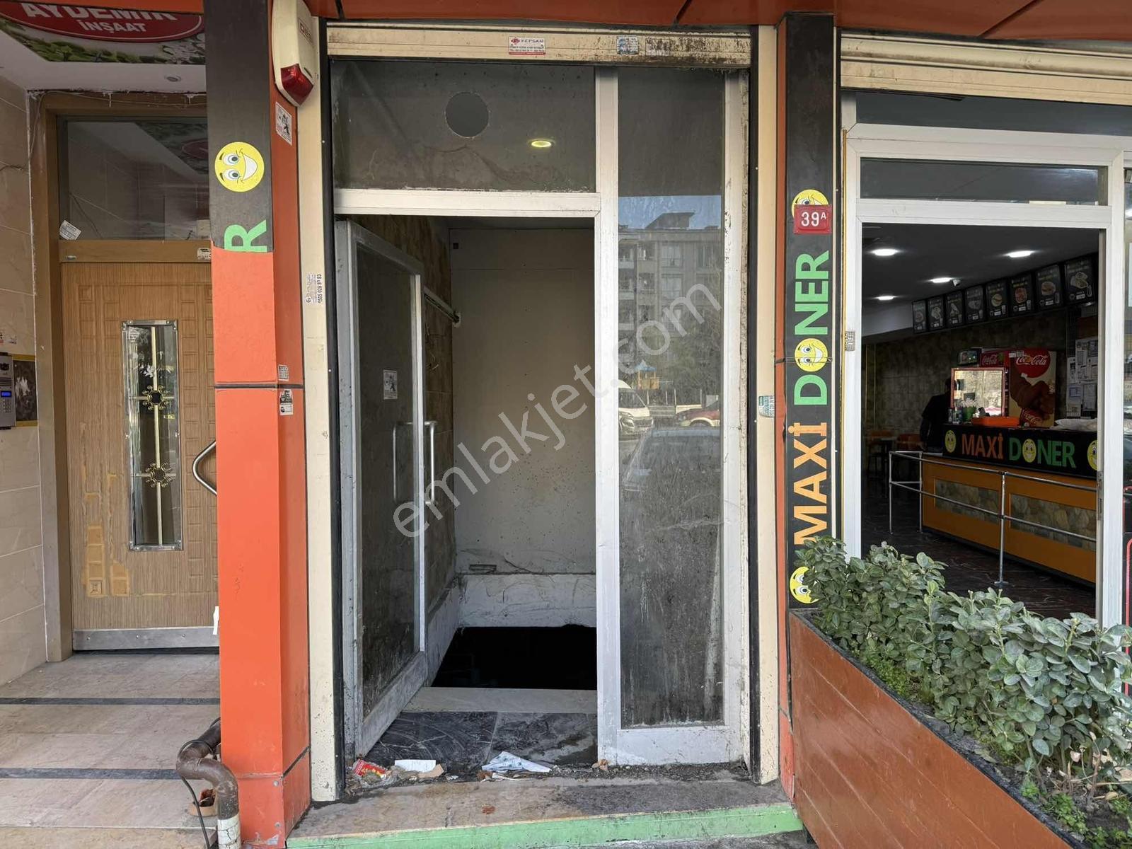Cadde Üzeri 150 M² Kiralık Dükkan - Görsel 8