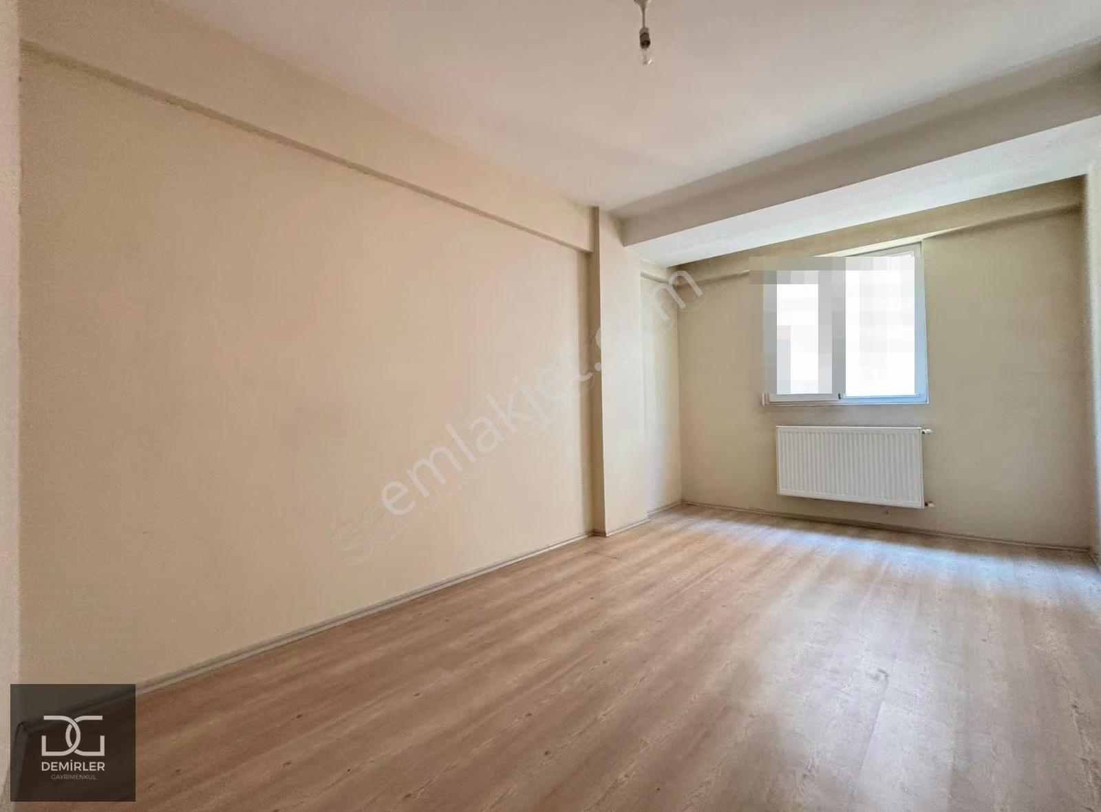 Demirler'den Akkonak'da Cam Balkonlu 2.5+1 Kiralık Daire - Görsel 21