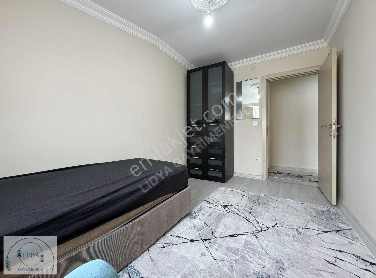 Kayışdağı'nda Eşyalı, Faturalar Dahil 1+1 Kiralık Daire - Görsel 10