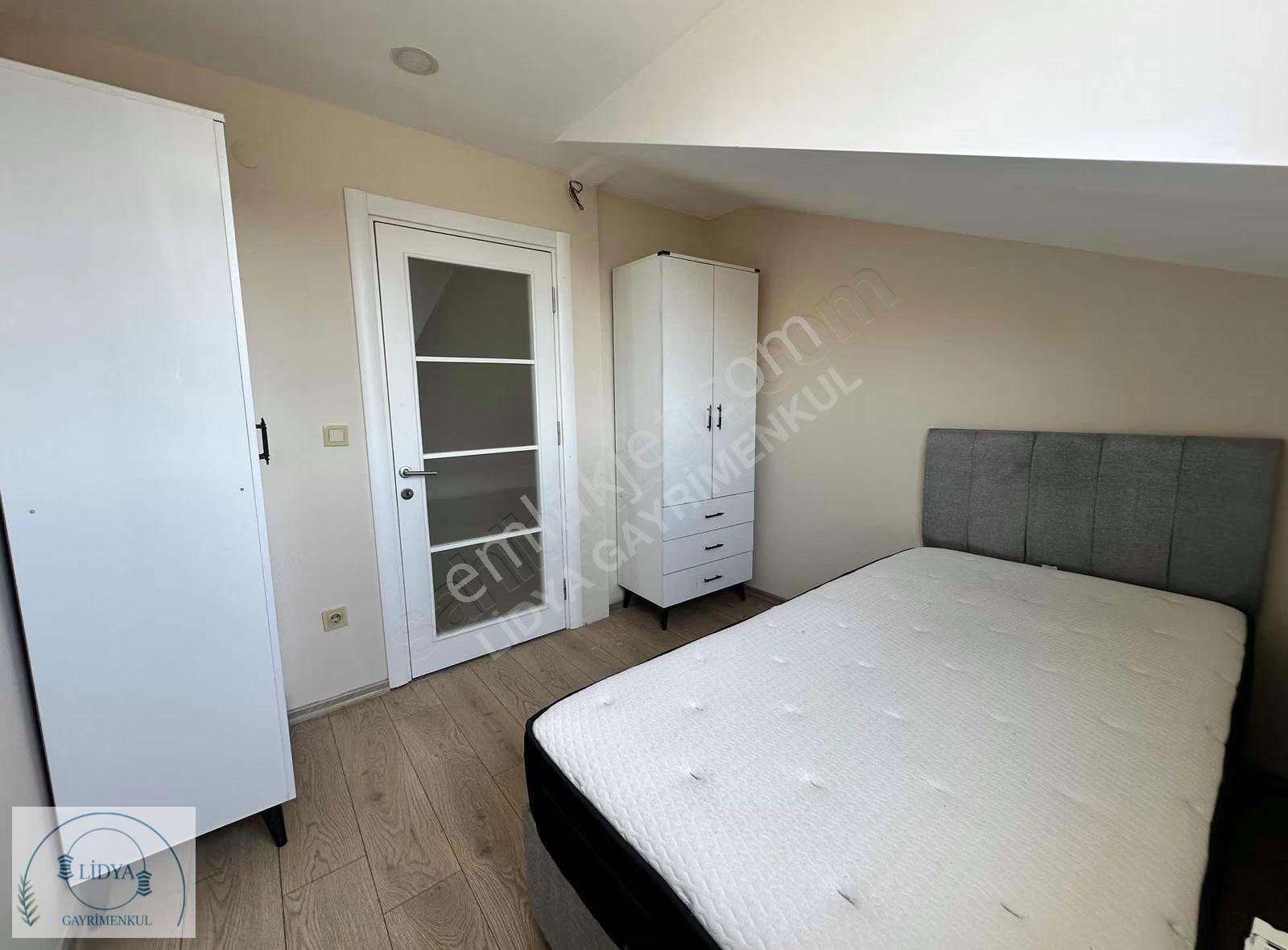 (lidya Gayrimenkul)ana Cadde Üzeri 1+1 Eşyalı Teraslı Manzaralı - Görsel 17