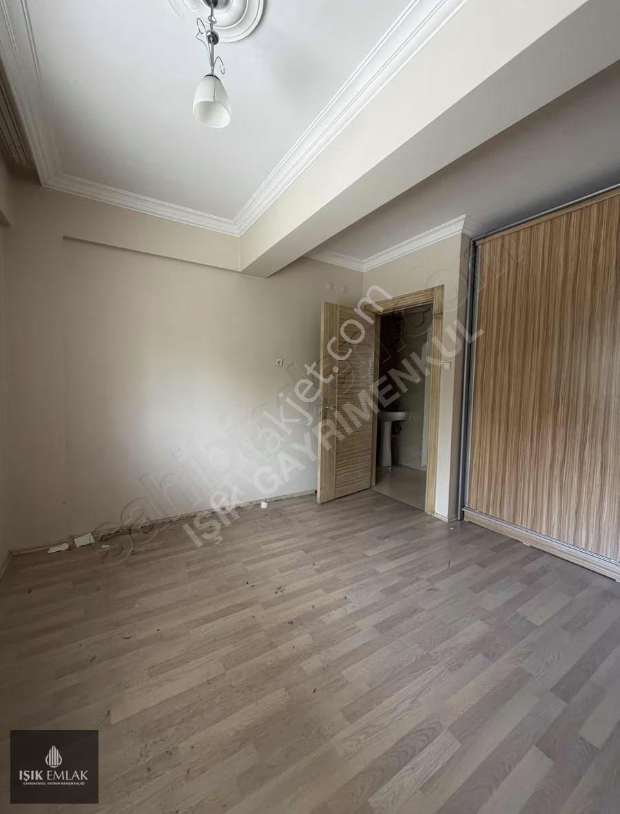 Işık Gayrimenkul'den Kiralık Atatürk Mh. Bakımlı Daire - Görsel 7
