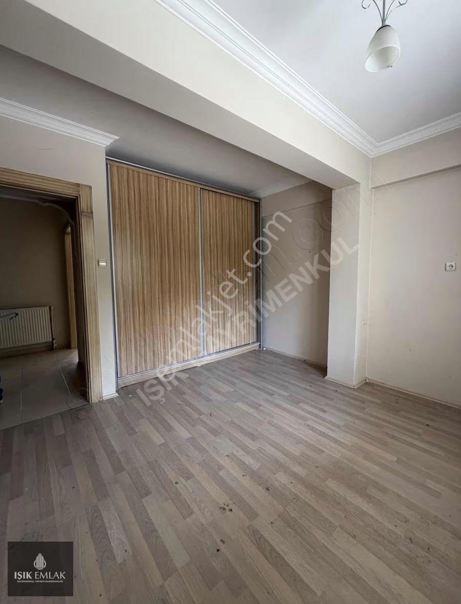 Işık Gayrimenkul'den Kiralık Atatürk Mh. Bakımlı Daire - Görsel 15