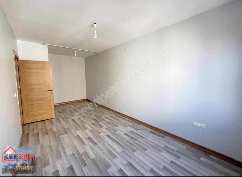 Cadde Seyran'dan Kiralık 2+1 Sarı Toki Daire - Görsel 4
