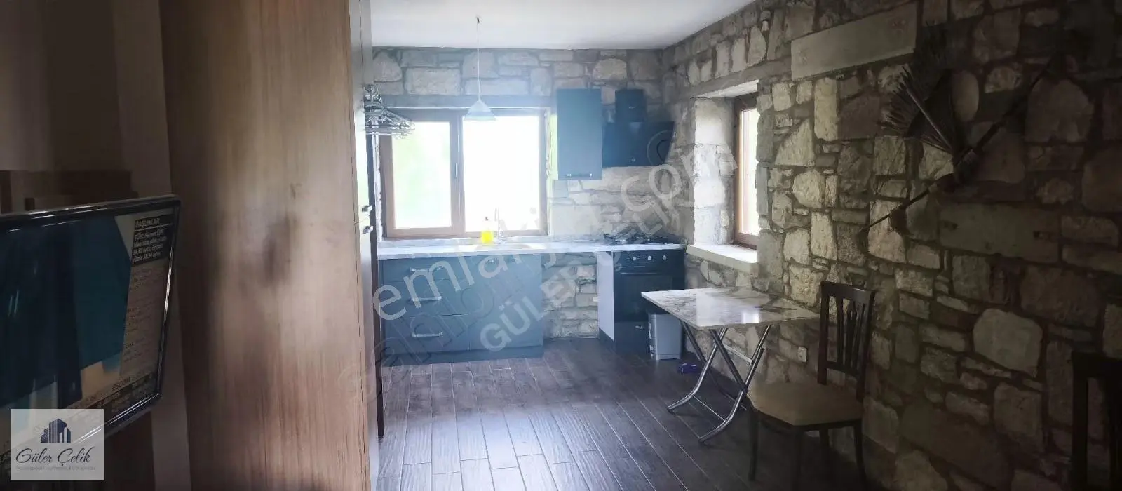 Urla Rüstem Mahallesi'nde Kiralık 1+0 Daire - Görsel 3