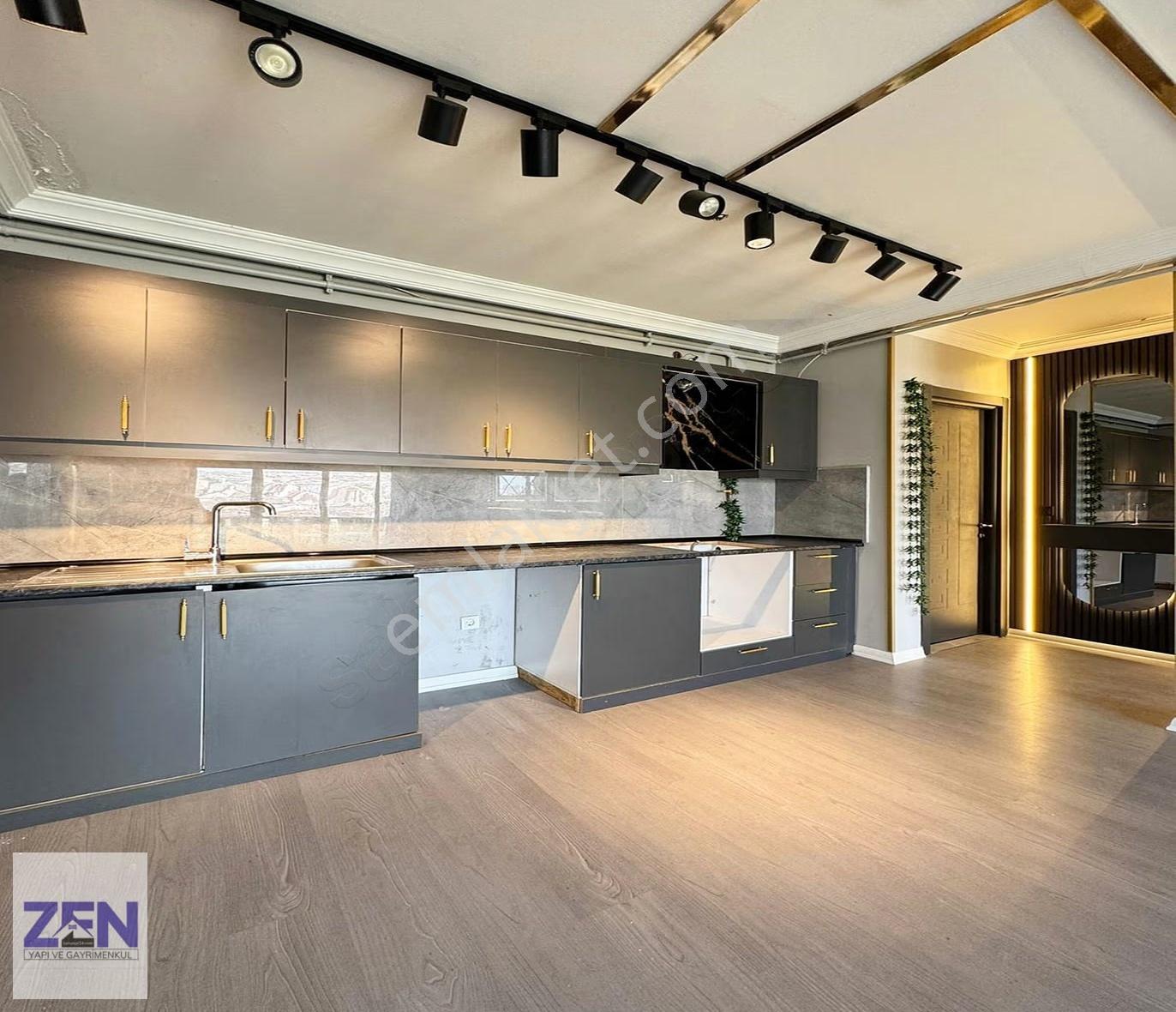 Site İçerisinde Full Konsept Lüks Tasarımlı 1+1 Satılık Daire - Görsel 34