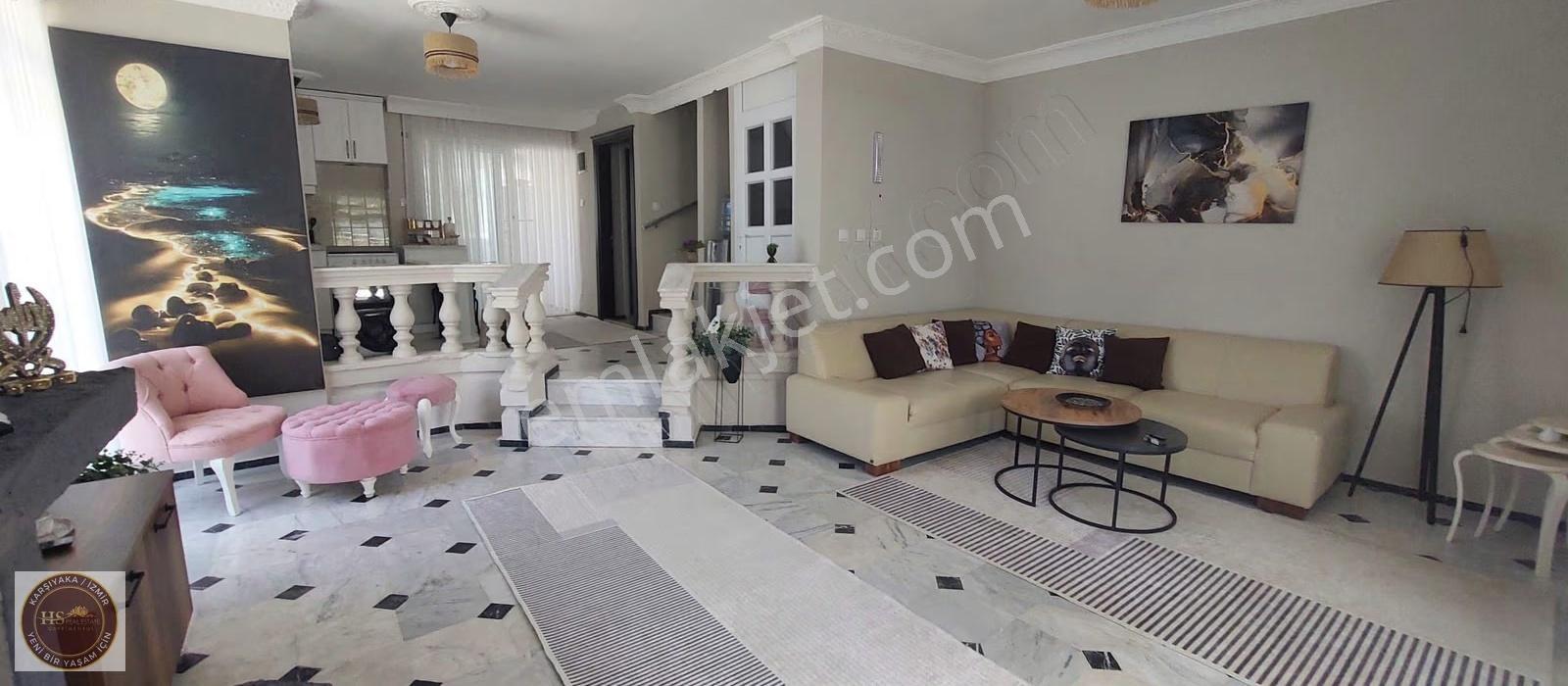 Çeşme Çiftlikköyde 3+1 Dubleks Müstakil Villa - Görsel 27