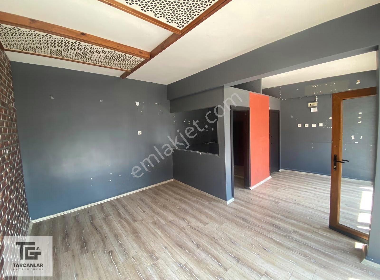 İşlek Caddede 38 M² Kiralık Dükkan Merkezi Konum Fırsat - Görsel 10