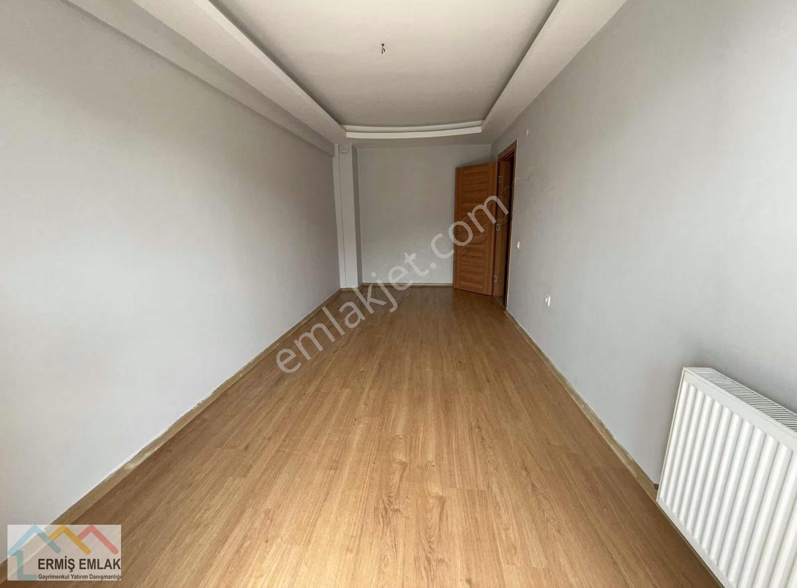 Şirinyer'de Kiralık 2+1 Doğalgazlı Daire - Görsel 12