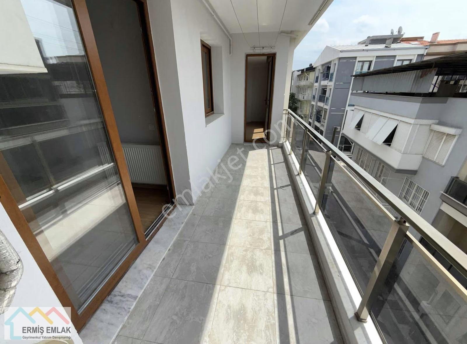 Şirinyer'de Kiralık 2+1 Doğalgazlı Daire - Görsel 15