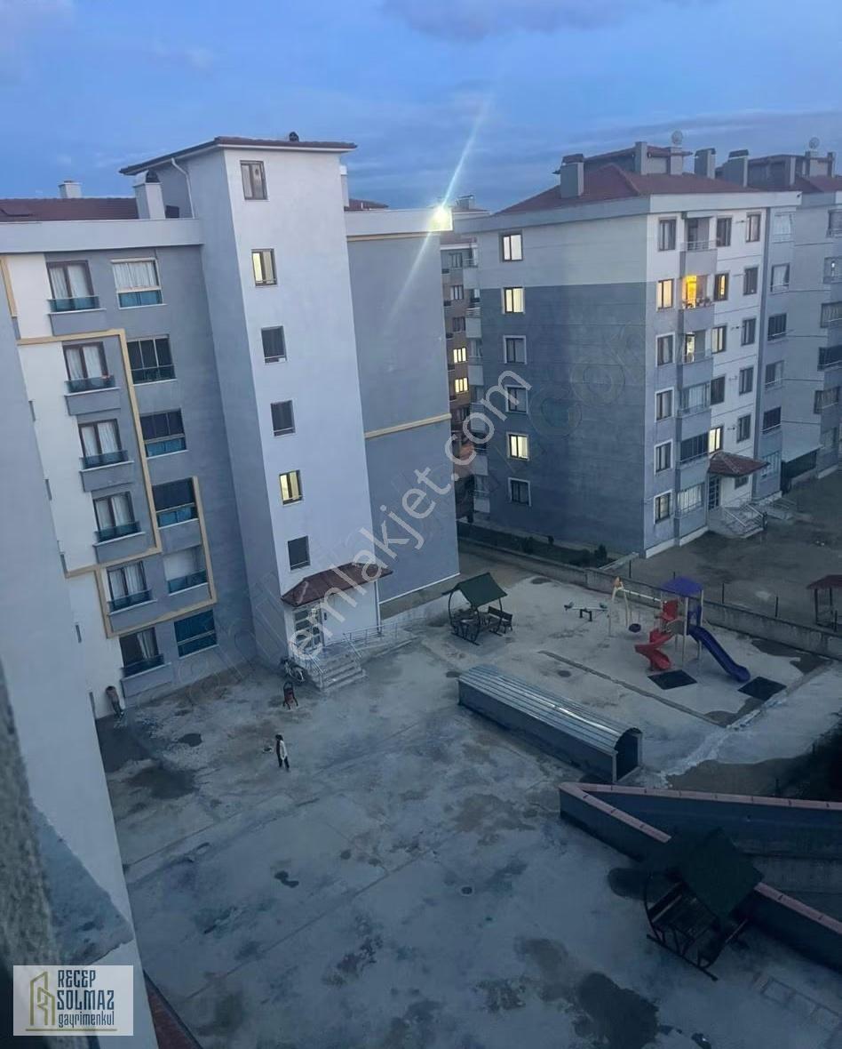 2+1 Masrafsız Daire Eminevine Kirediye Uygun Daire - Görsel 3