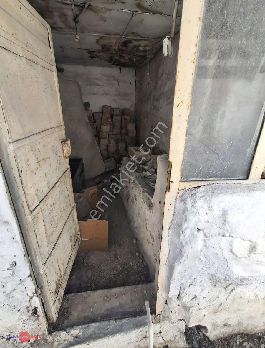 Bergama Yayakent Te Satılık Köy Evi - Görsel 8