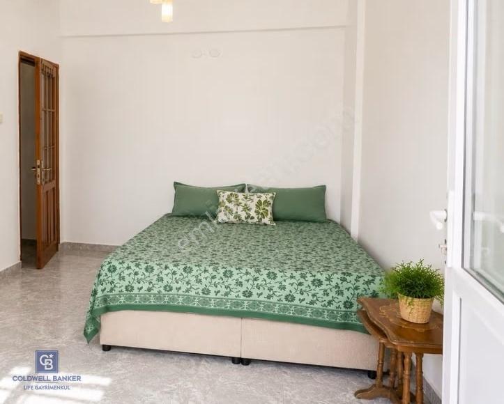 Çandarlı Merkezde Denize Yürüme Mesafesi 2+1 Kiralık Villa - Görsel 6