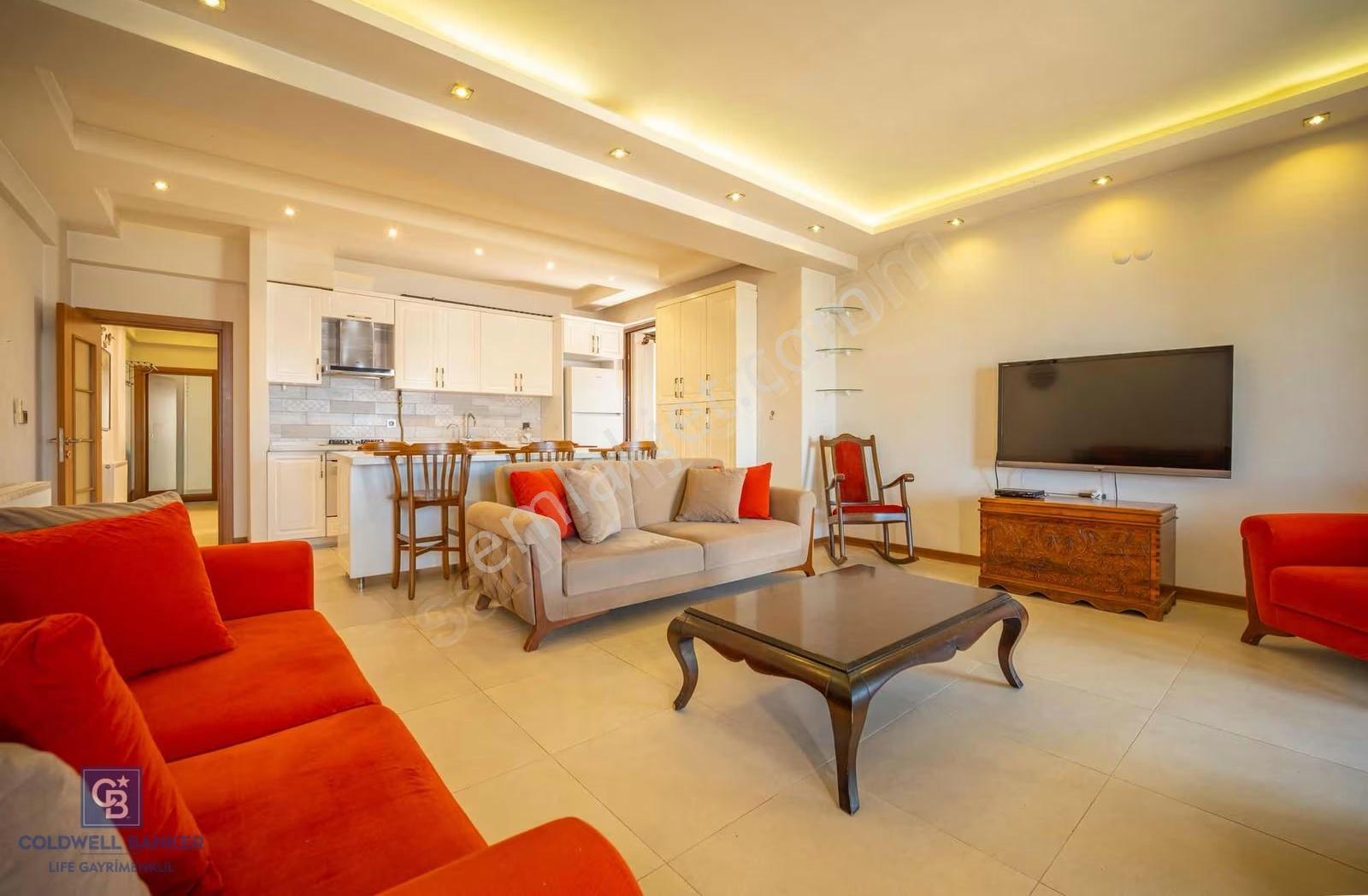 Yenifoça Burunucu'nda Deniz'e Sıfır Eşsiz Taş Villa - Görsel 11