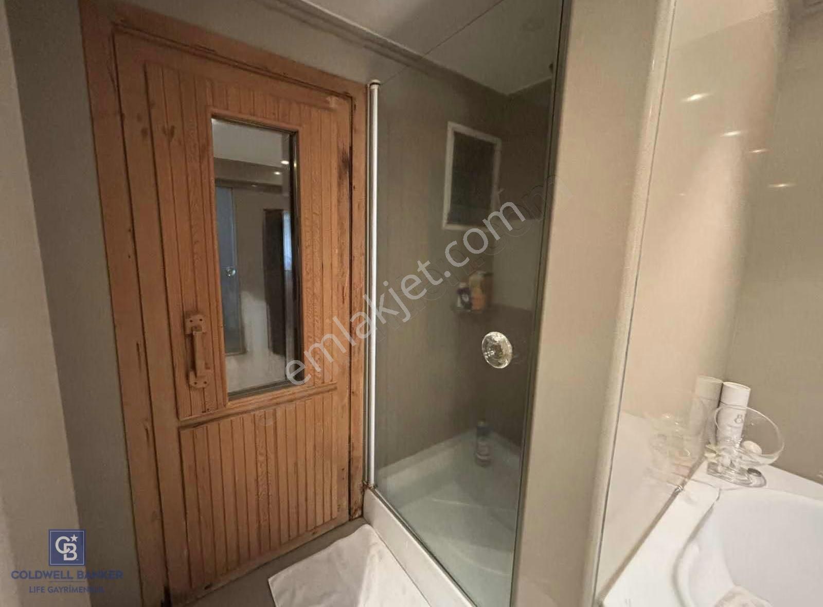 Bostanlı'nın Kalbinde 4+1 250 M2 Satılık Daire - Görsel 28