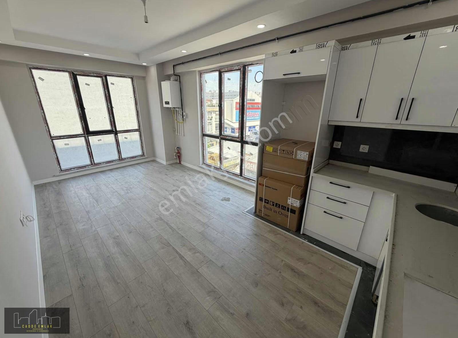 Cadde Emlak Sefaköy Site İçi Kapalı Otoparklı 1+1 65 M2 4 Kat - Görsel 14