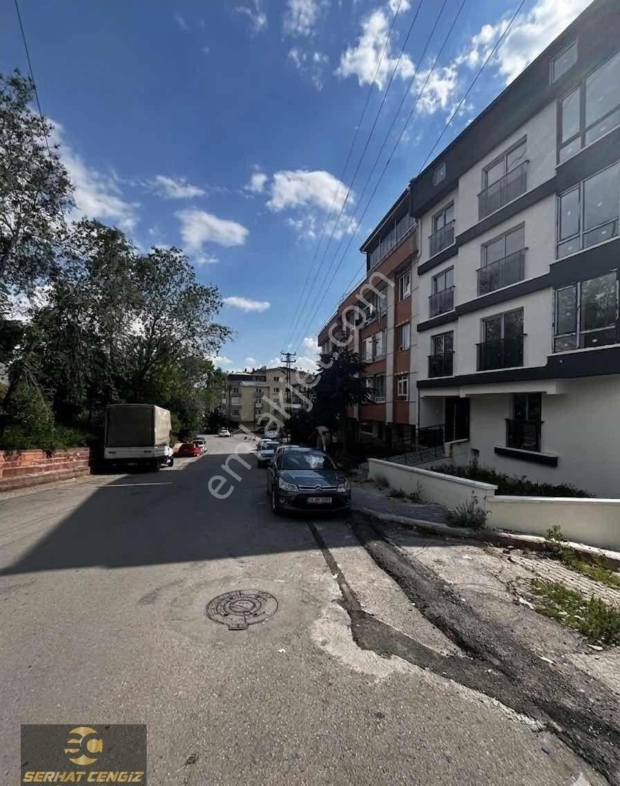 Ergenekon Mah. Teleferik Durağın'da İskanlı Tapu Masrafsız 4+1 - Görsel 2