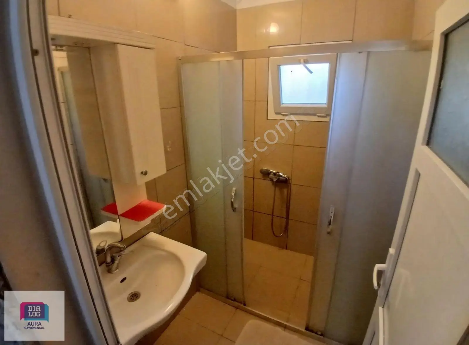 Buca Dumlupınar'da Taşınmaya Hazır Full Eşyalı 3+1 Kiralık Daire - Görsel 8