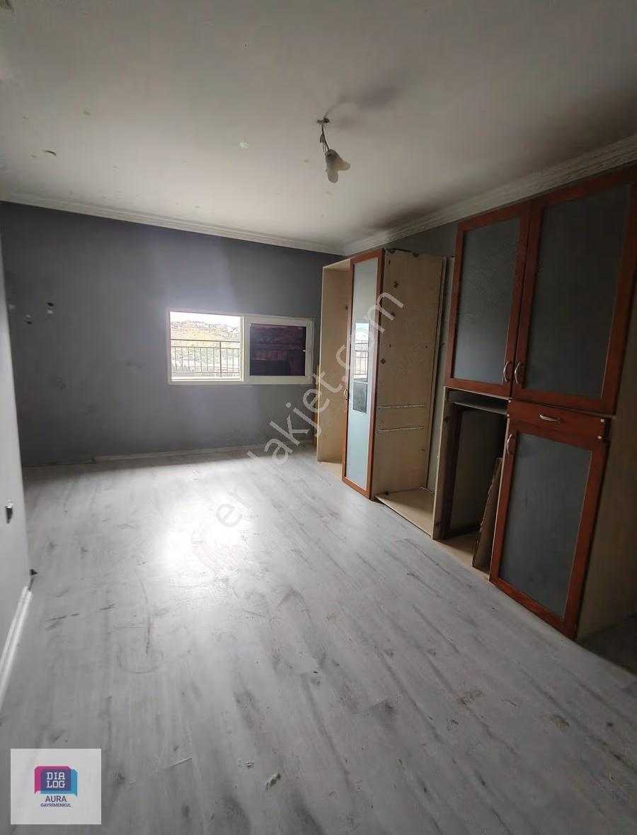 Buca Laleli'de 2+1 Kiralık Daire - Görsel 3