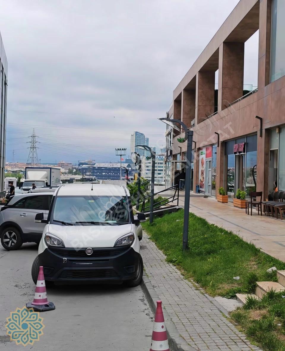 Acil İkitelli Osb İmsan'da 140m Kiralık Boş Dükkan - Görsel 4