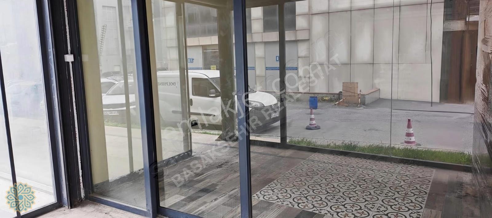 Acil İkitelli Osb İmsan'da 140m Kiralık Boş Dükkan - Görsel 17