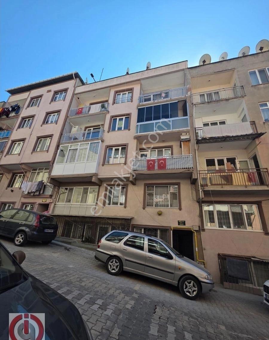İnceoğlu'ndan Çırpan'da 2+1 Kiralık Daire