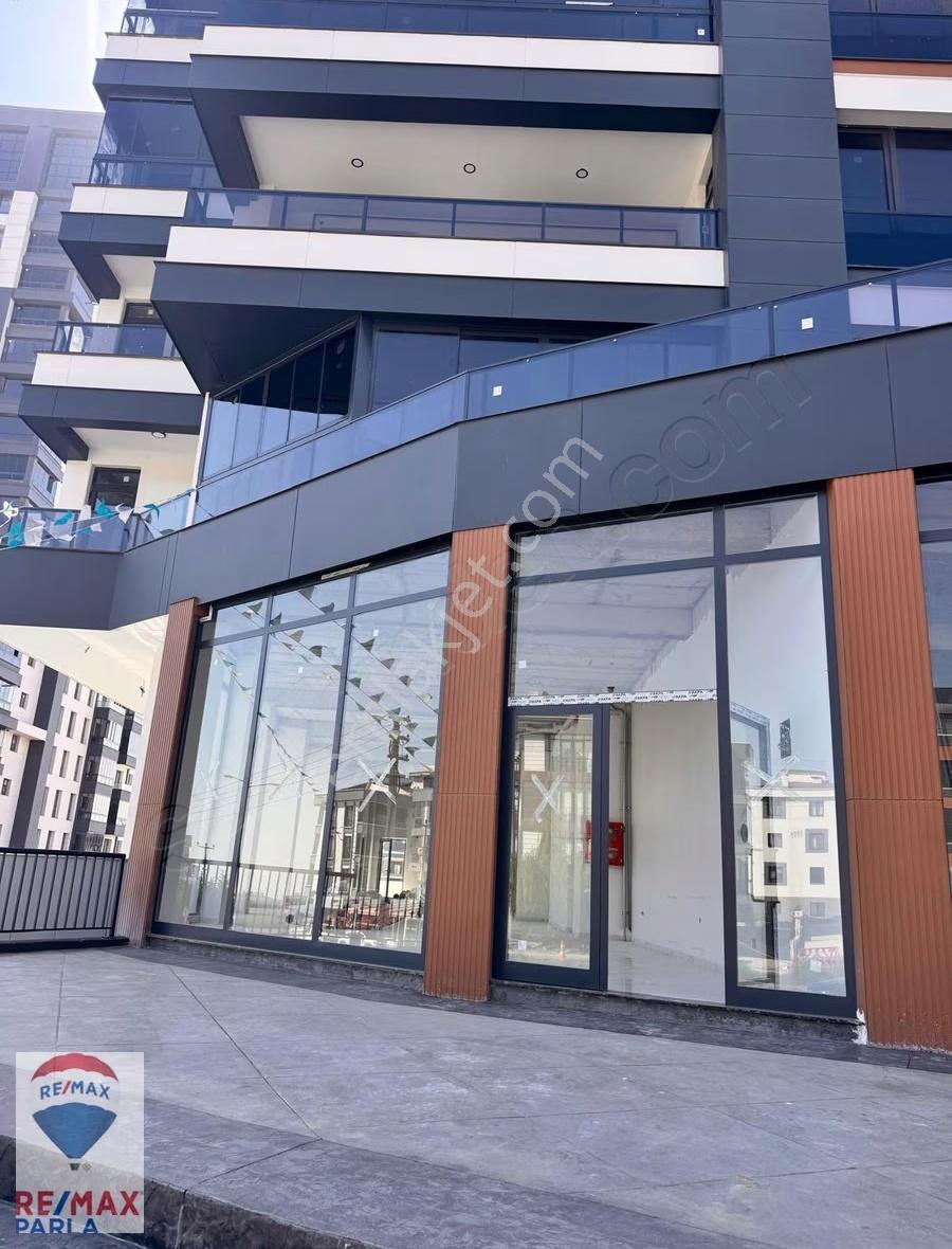 Atakum Beypınar Da Prestijli Kiralık Dükkan