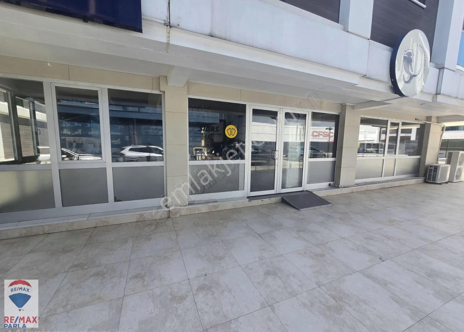 Atakum Ömürevlerinde Starbucksa Komşu Kiralık Prestijli İş Yeri - Görsel 20