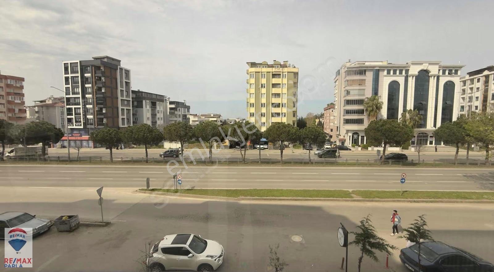 Atakum'un Kalbinde! Atatürk Bulvarı'na Cephe 2+1 Daire/ofis - Görsel 19