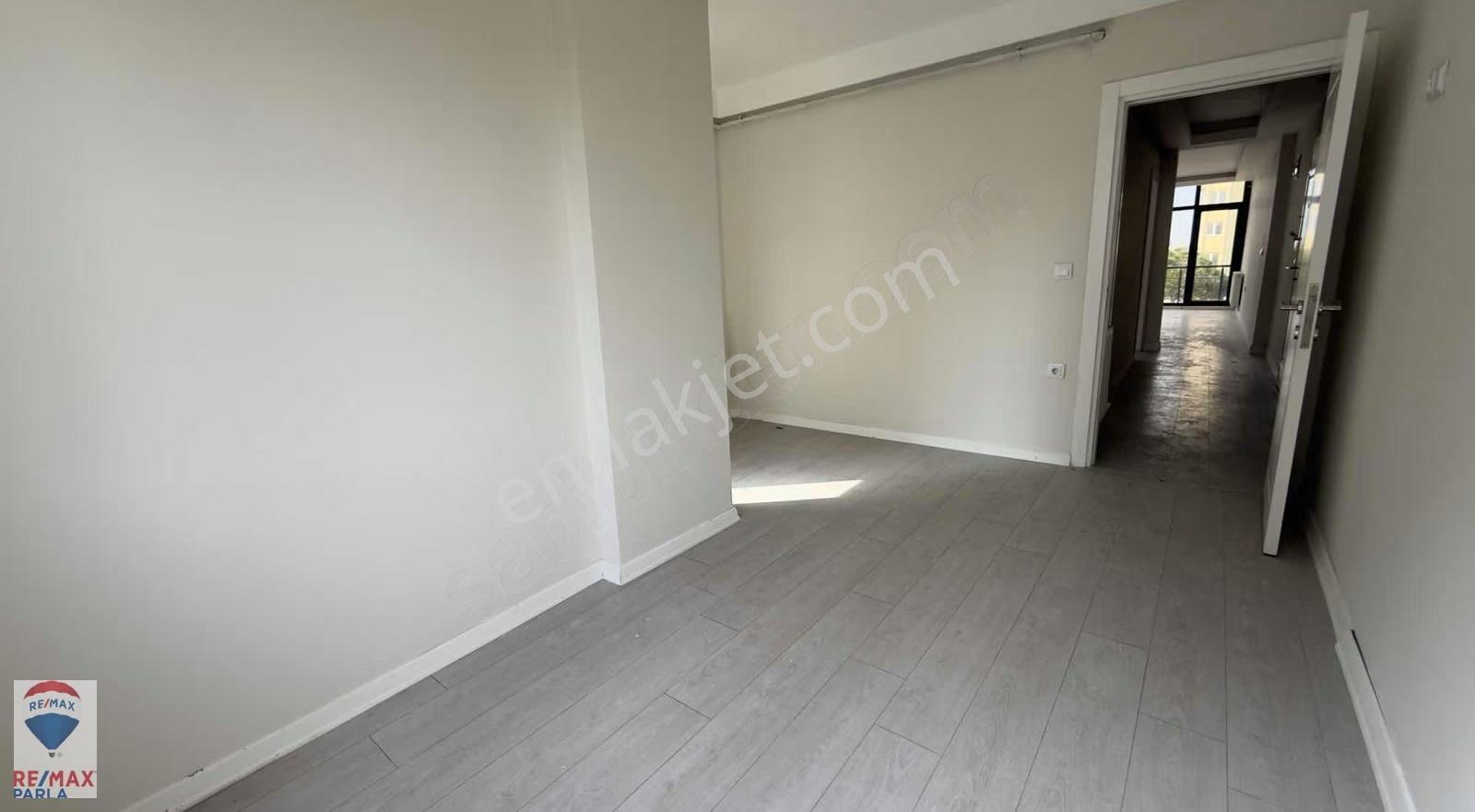 Atakum'un Kalbinde! Atatürk Bulvarı'na Cephe 2+1 Daire/ofis - Görsel 14