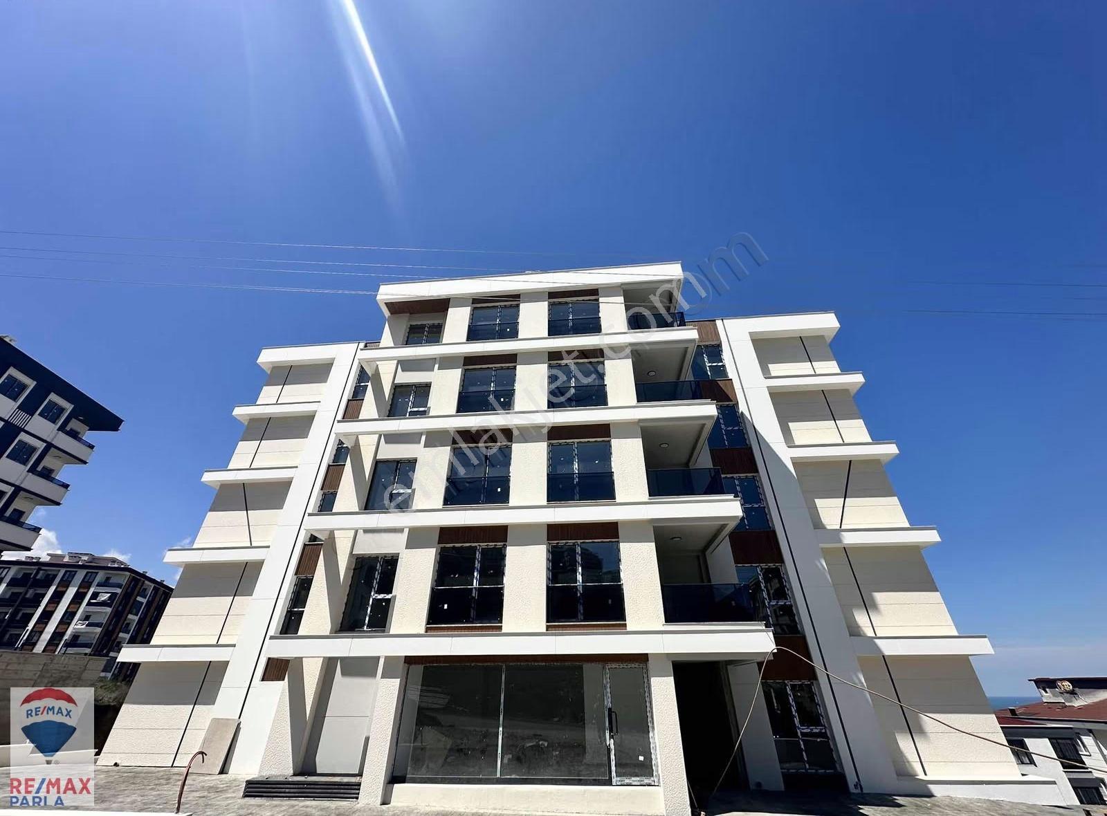 Atakum Nişantaşı Caddesi Cephe Kiralık 2+1 Daire - Görsel 4
