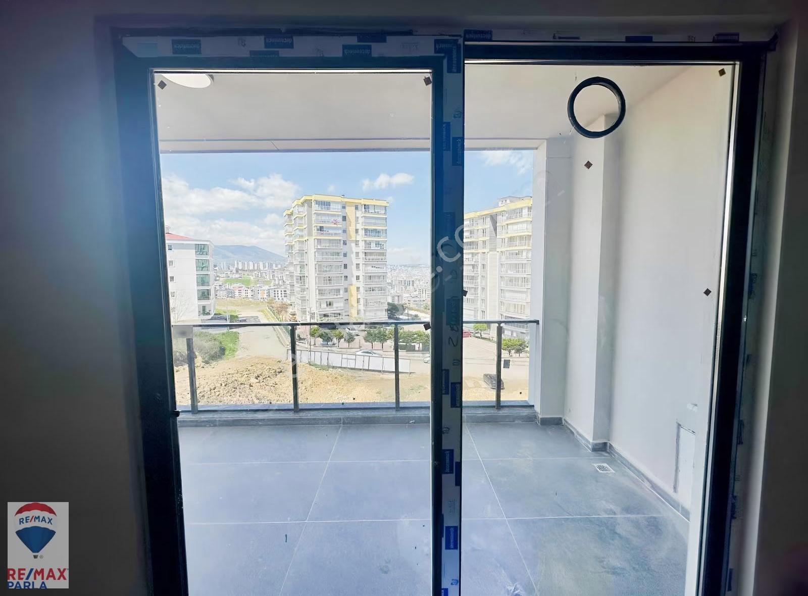 Atakum Nişantaşı Caddesi Cephe Satılık 2+1 Daireler - Görsel 29