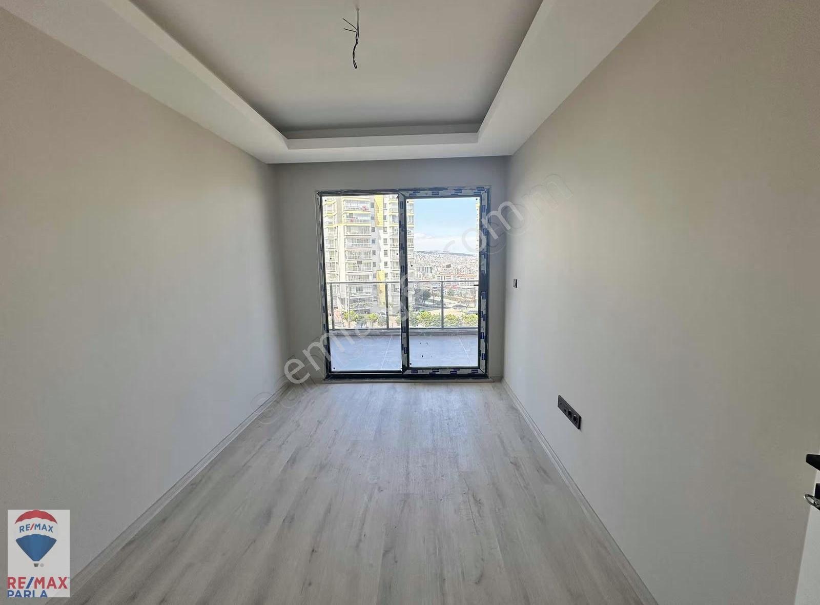 Atakum Nişantaşı Caddesi Cephe Satılık 2+1 Daireler - Görsel 28
