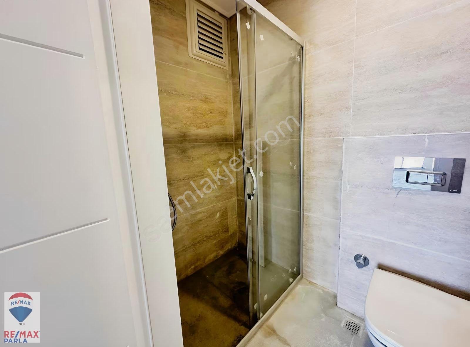 Atakum Nişantaşı Caddesi Cephe Satılık 2+1 Daireler - Görsel 16