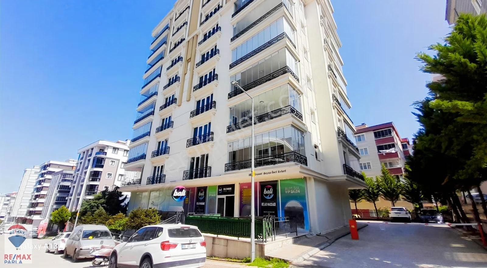 Cağaloğluna 3. Bina| Net 200 M2 L Satılık Köşe Dükkan - Görsel 6