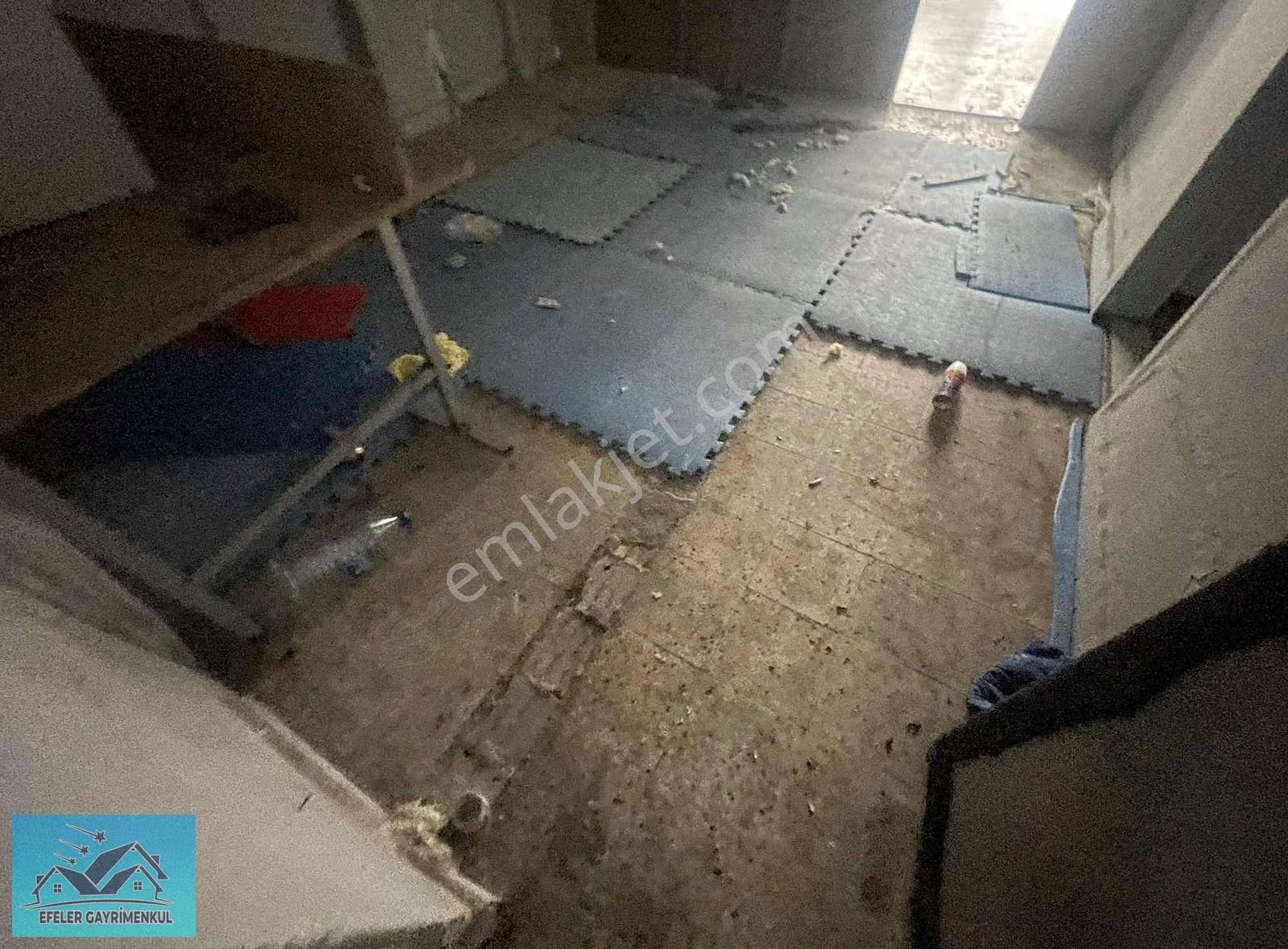 Sultangazi Cebeci Mah Ara Sokak Da Bulunan Giriş Kat Dükkan - Görsel 8