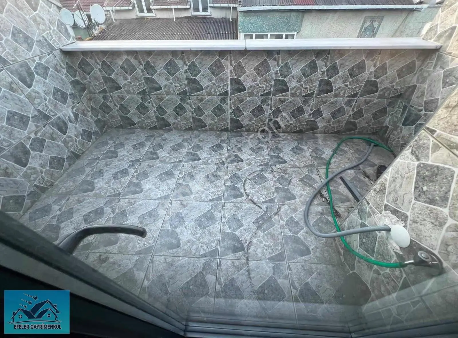 Cebeci Mah Kiralık 2+1 Amerikan Mutfak Balkonlu Catı Katı - Görsel 3