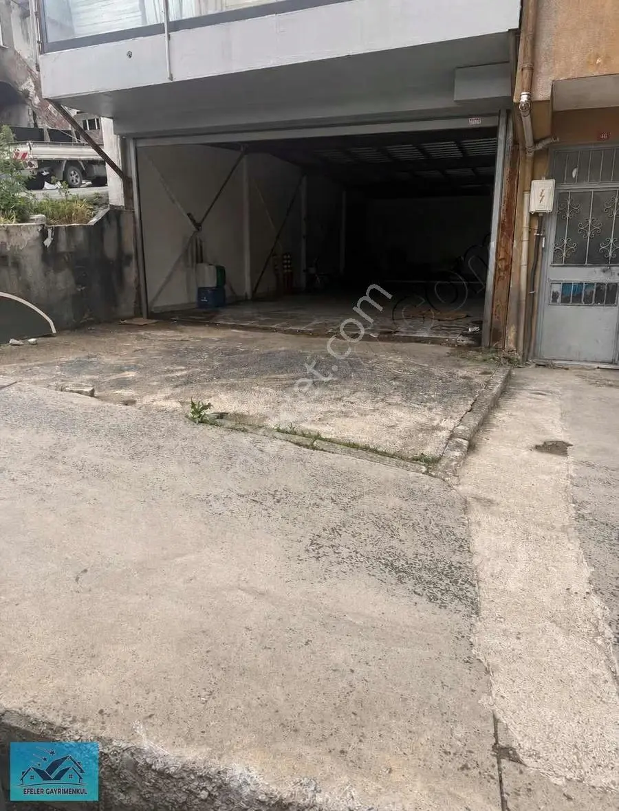 Sultangazi Yayla Mah. Cadde Üzeri Kiralık Atölye/imalathane