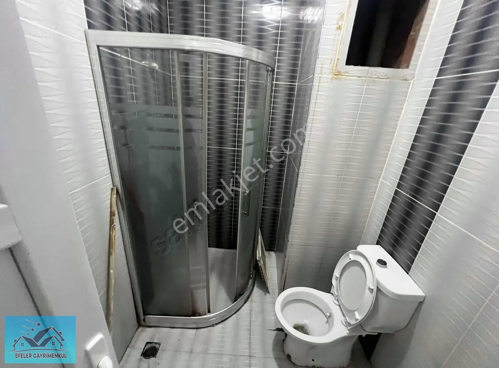 Arnavutköy De 4 Senelik Bina Da Kiralık 1+1 Bahçe Katı - Görsel 2