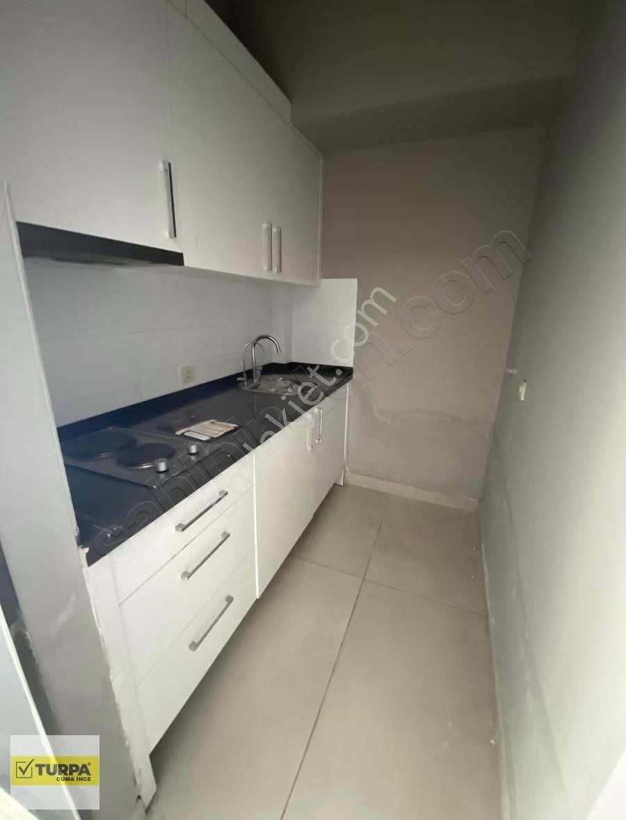 Cuma İnce'den Dasif Oto Plazada Kiralık Dükkan - Görsel 7