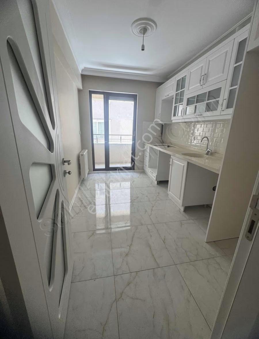 Sakarya Mah,3+1 Yüksek Giriş - Görsel 13
