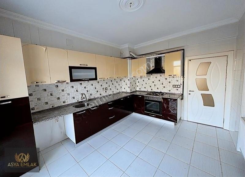 Adliye Kto Hastane Yakını Kiralık 3+1 Site İçi Arakat Daire - Görsel 3