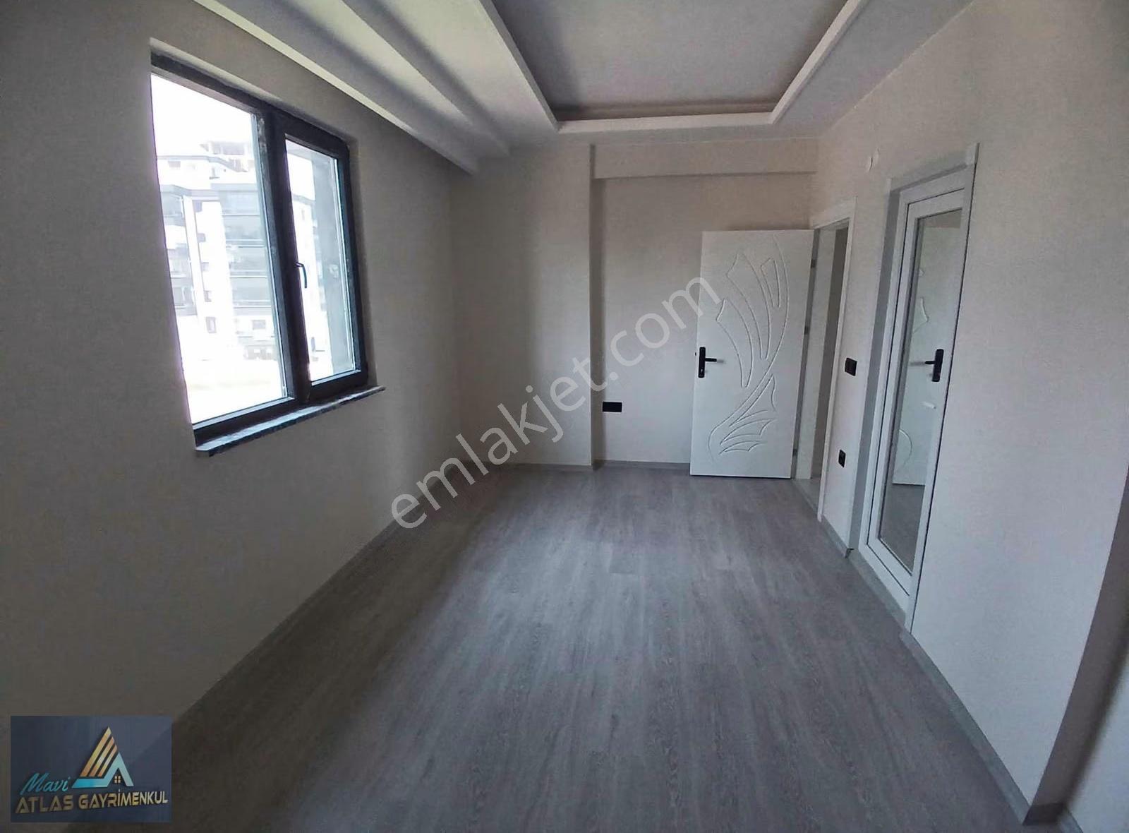 Ebeveyn Banyolu, Geniş Balkonlu Sıfır 2+1 Daire - Görsel 33