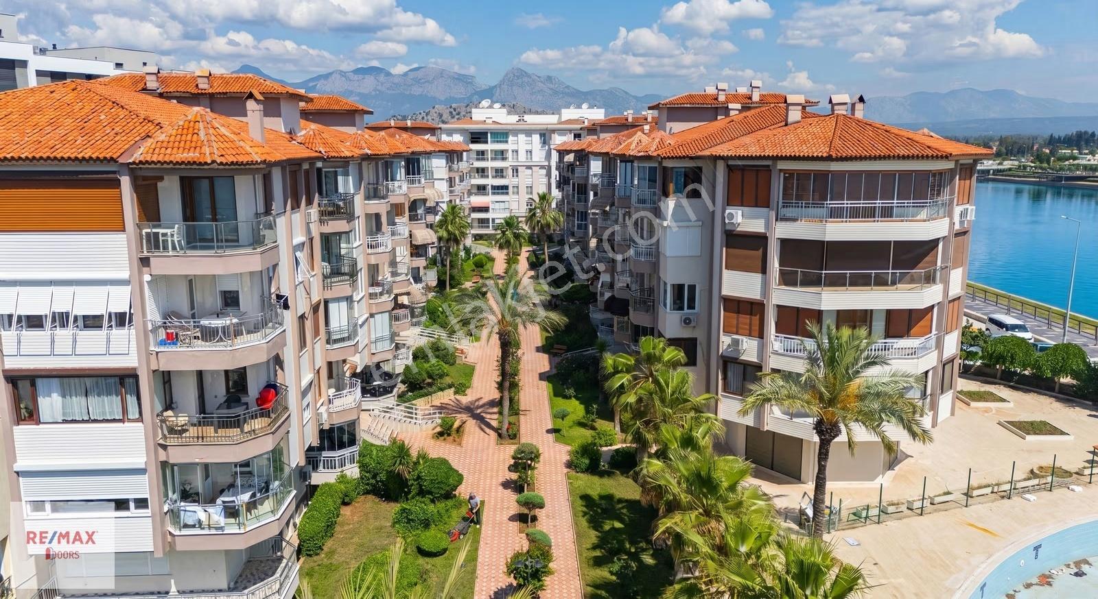 Gizem Sitesi'nde Deniz Manzaralı Satılık 1+1 Daire - Görsel 3