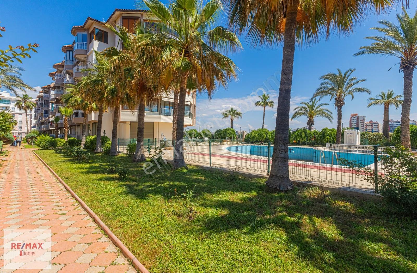 Gizem Sitesi'nde Deniz Manzaralı Satılık 1+1 Daire - Görsel 6