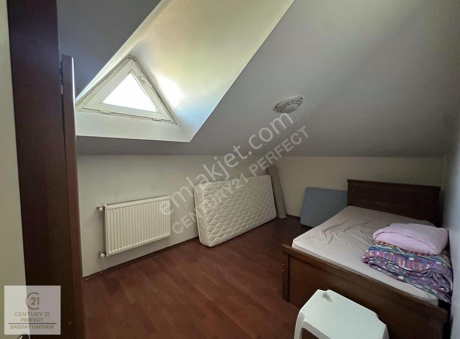 Erenköy'de Satılık 6+1 Dubleks, 270m², Müstakil Ev Konforu - Görsel 8
