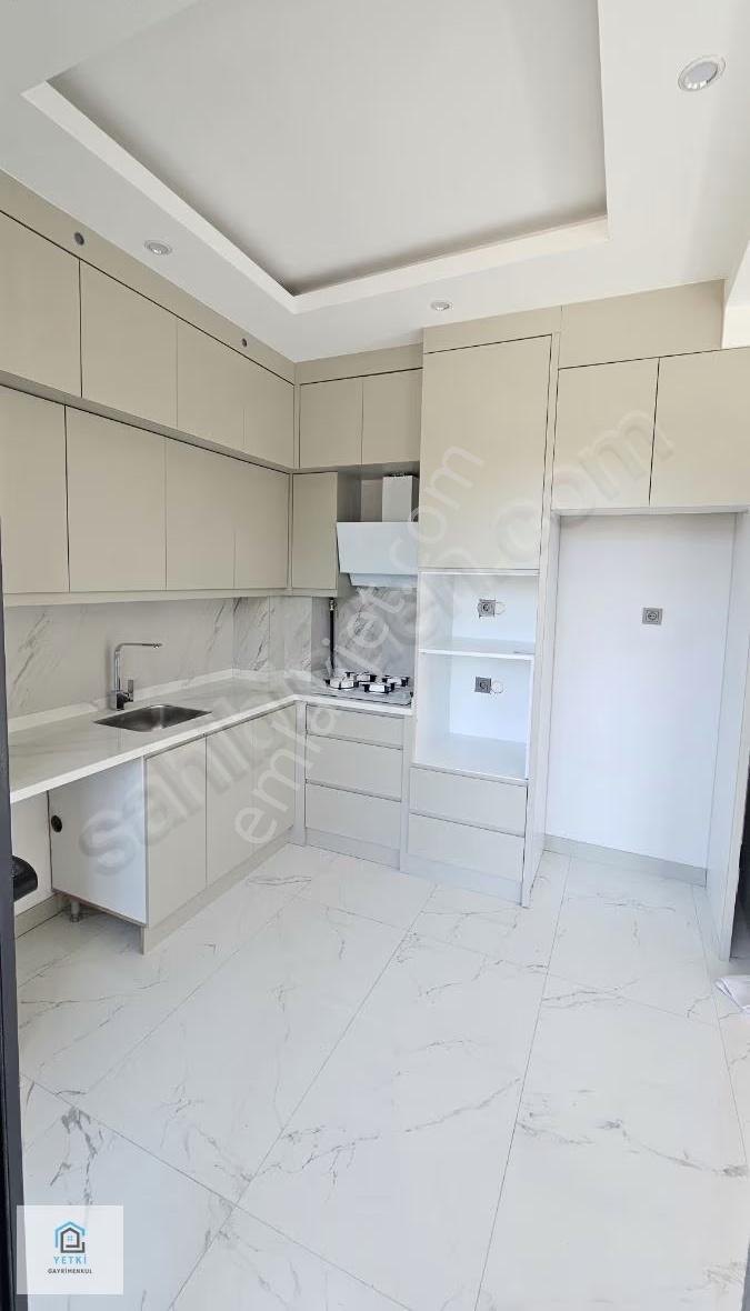 Bağbaşı Anayol Yakını Ata Ekmek Karşısı 2+1 Sıfır Arakat Daire - Görsel 17