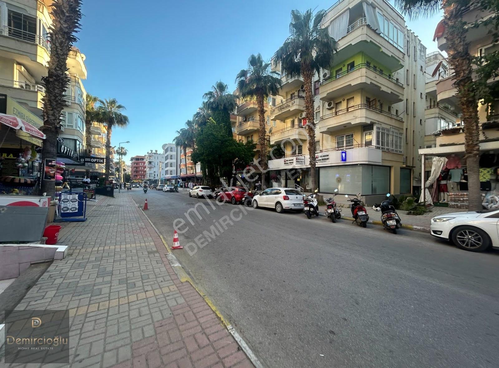 Alanya Damlataşta Satılık Denize Yakın 1+1 Mobilyalı Daire - Görsel 13