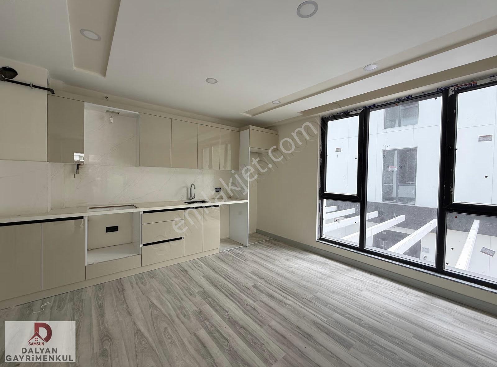 2+1satılık Daire | Havuzlu Site | Sahile 200 M | Ebeveyn Banyolu - Görsel 9