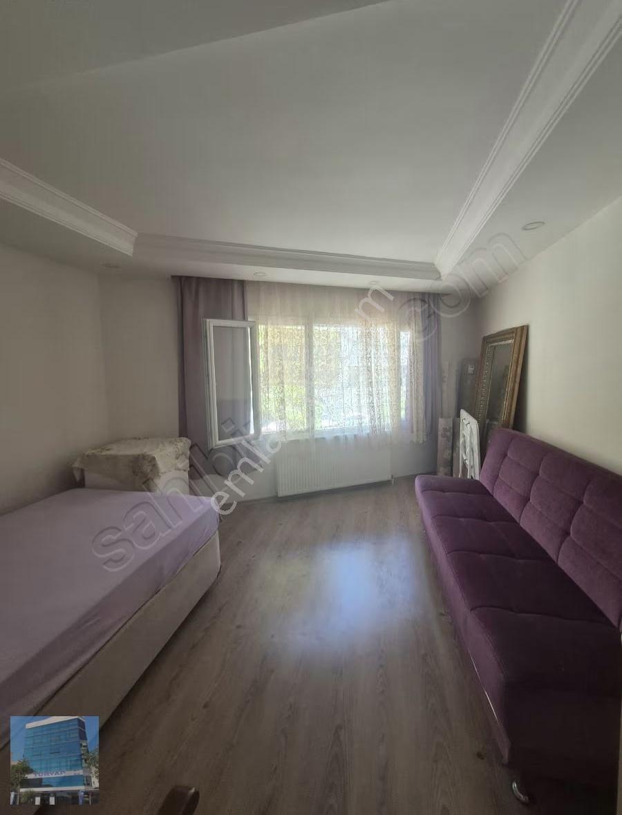 Alsancak Mimar Sinan Caddesinde Bakımlı Daire - Görsel 17